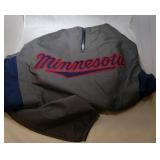 Minnesota Twins Mens Medium zip up pullover