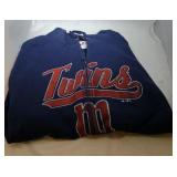 Minnesota Twins Mens Large zippered hooded