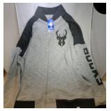 Milwaukee Bucks Mens 2XL zippered sweatshirt