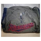 Minnesota Twins Mens 2XL Cool Base zip up pullover