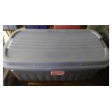 one large tote and one medium size tote with lids