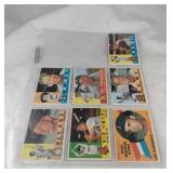 32 DIFF. 1960 Topps Baseball Cards incl.