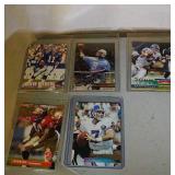 lot of 5 1995 football cards - Bledsoe, McNair...