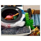 chicken windcatch, maracas, umbrellas, new XL