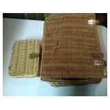 Barbie house/bedroom/bath and 2 wicker baskets