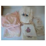 4 sets of decorative towels