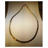 10k yg Herringbone necklace, 7.8 grams,