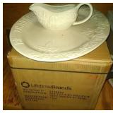 10 Blue Ridge plates and "Be Thankful 10 Blue Ridge plates and "Be Thankful