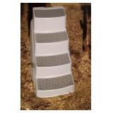 pet staircase (steps) - 20 inch tall by 22 inch