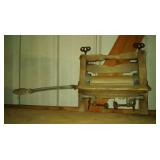 vintage laundry wringer - Anchor Wind, Steel vintage laundry wringer - Anchor Wind, Steel