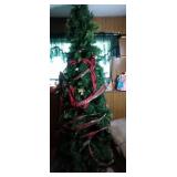 Pre-lit 7 foot Christmas tree Pre-lit 7 foot Christmas tree