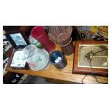 2 Mr. Christmas music boxes "Winter Wonderland" & 2 Mr. Christmas music boxes "Winter Wonderland" &