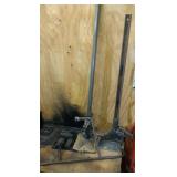 vise and 2 car jacks vise and 2 car jacks