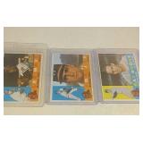 1960 Topps Baseball 3 Milwaukee Braves cards