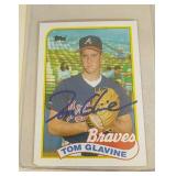 1989 Topps Tom Glavine autographed baseball card