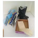 Ladies Woodbridge winter boots, size 9, wool socks