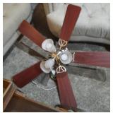 Hunter ceiling fan and light - 5 blades (19 inch)