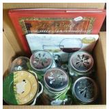 4 kitchen towel and mugs gift sets, green vase,