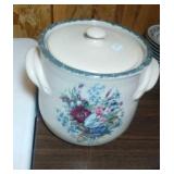 2001 Home & Garden Party cookie jar / large