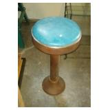 metal base bar stool with padded top