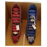 2 decor shoe displays with fashion rings