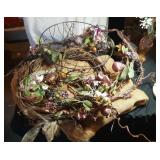 decor swag, vase, 2 wreathes, burlap and wire