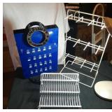 4 displays including Infinity Circles stand