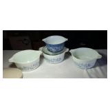 Pyrex - blue and white, 4 bowls and 1 lid