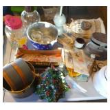 Contents ON HALF of table -green Ceramic Christmas