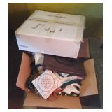 contents BETWEEN table - Thomas Kinkade