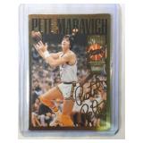 1995 Action Packed Pete Maravich Gold Border -