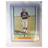 1974 Topps Fred Biletnikoff  Oakland Raiders