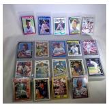 lot of 18 Robin Yount cards