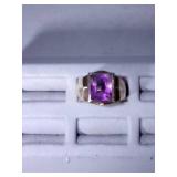 10K gold Amethyst ring, size 10, 12.4 grams total