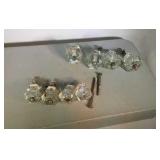 lot of 8 glass cabinet knobs