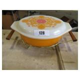 pyrex covered chafing dish w/burner stand