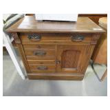 3 drawer 1 door spoon carved wash stand