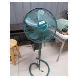 holmes pedestal fan