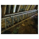 WOODEN EXTENSION LADDER