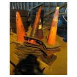 PALLET OF 30 SAFETY CONES