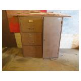 METAL 3 DRAWER 1 DOOR FILE CABINET