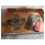 marx 2 pieces tracks