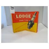 LODGE SPARK PLUG ADVERTISEMENT W/ PLUGS