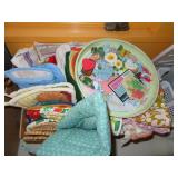 BX POT HOLDERS, PLACEMATS, APRONS