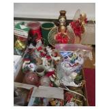 2 BXS ORNAMENTS FIGURINES ETC