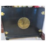 2 DOOR CABINET W/DRAWER