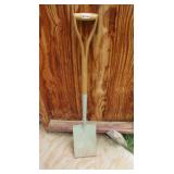 spade shovel - like new