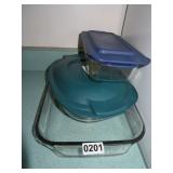 3 modern Pyrex dishes