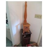 1 door stand and wooden stool