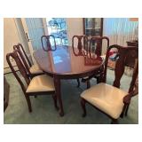Dining room table extra leaf 6 chairs 2 armed